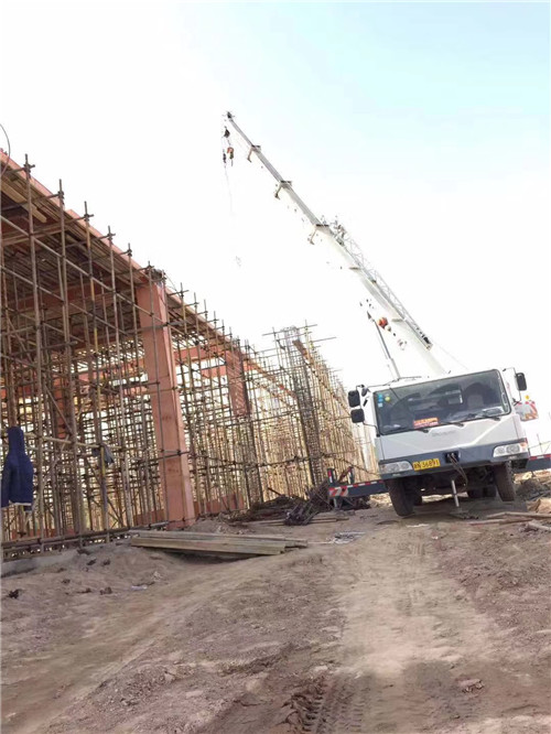 振安区吊车作业的安全注意事项有哪些？